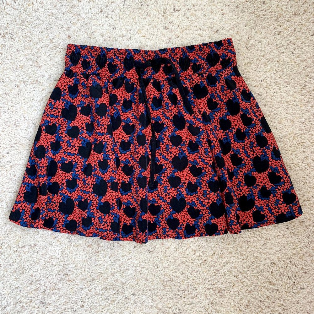 Red - Black  A-Line Heart Printed  Skirt Small